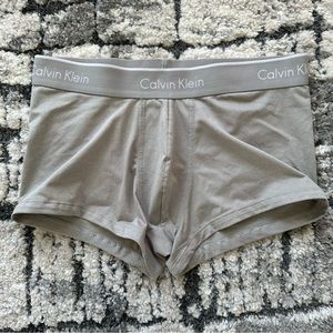 Calvin Klein Micro Stretch Low Rise Trunks | Grey | Size Small | Like New
